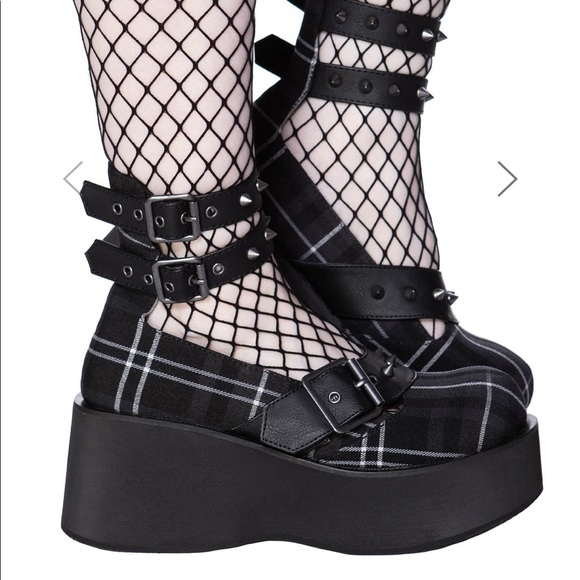 killstar livia platform trainers